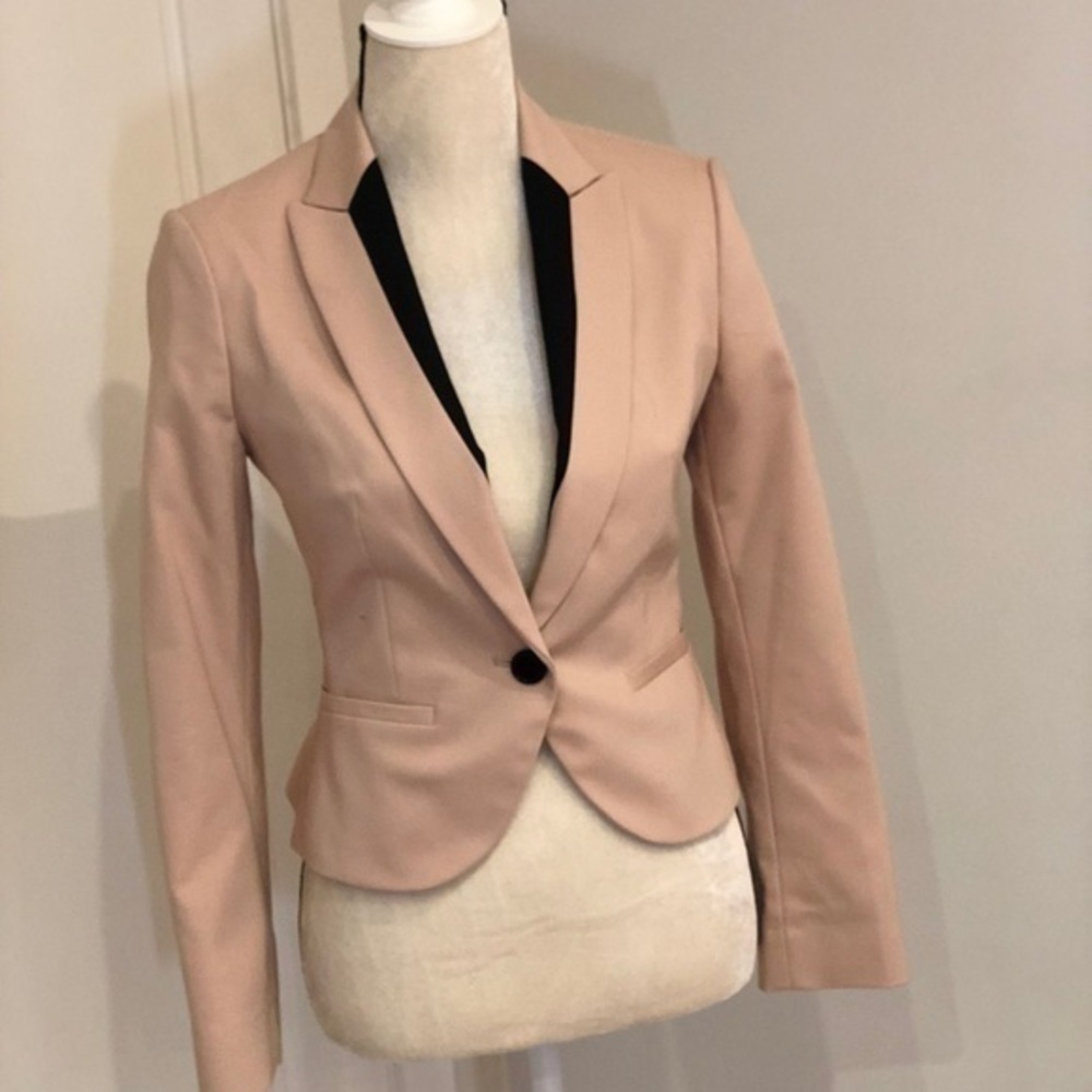 Express Blazer Blush Pink with Black - Size 2 - Picture 3 of 7